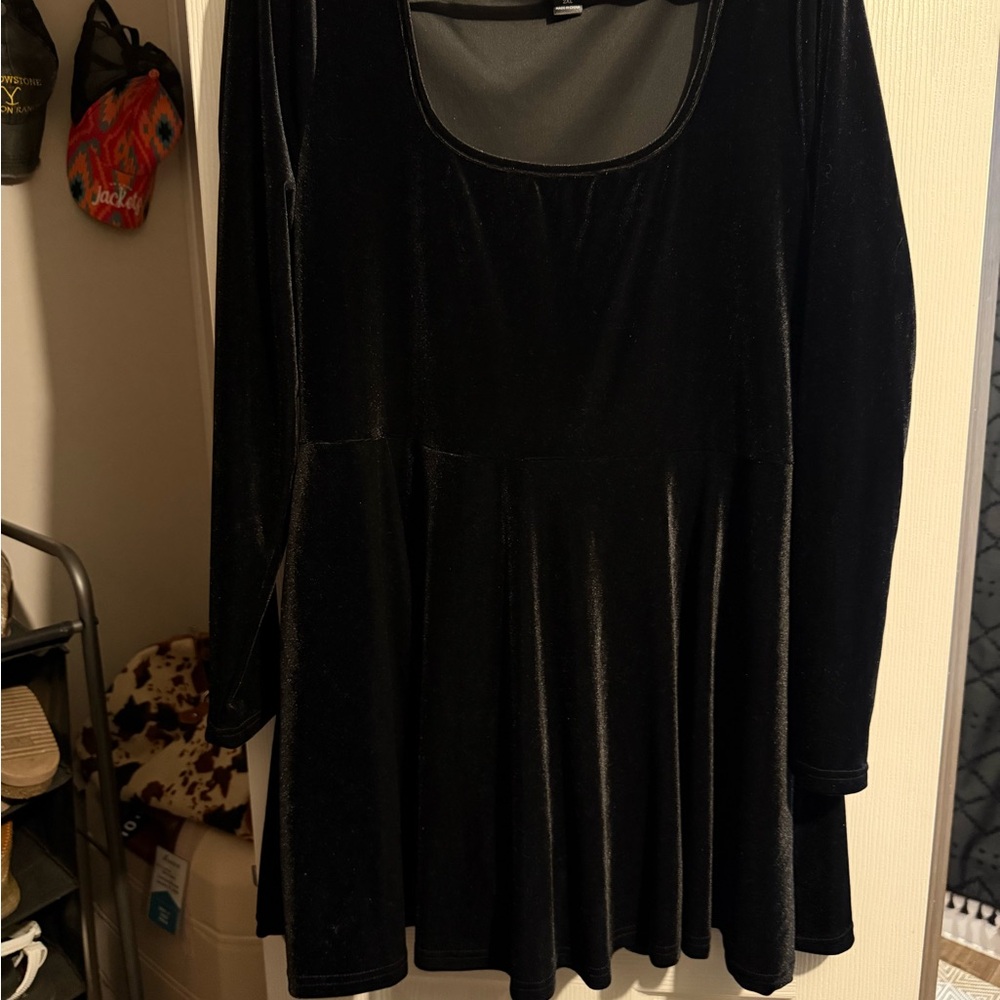 SHEIN Black Velvet Mini Dress